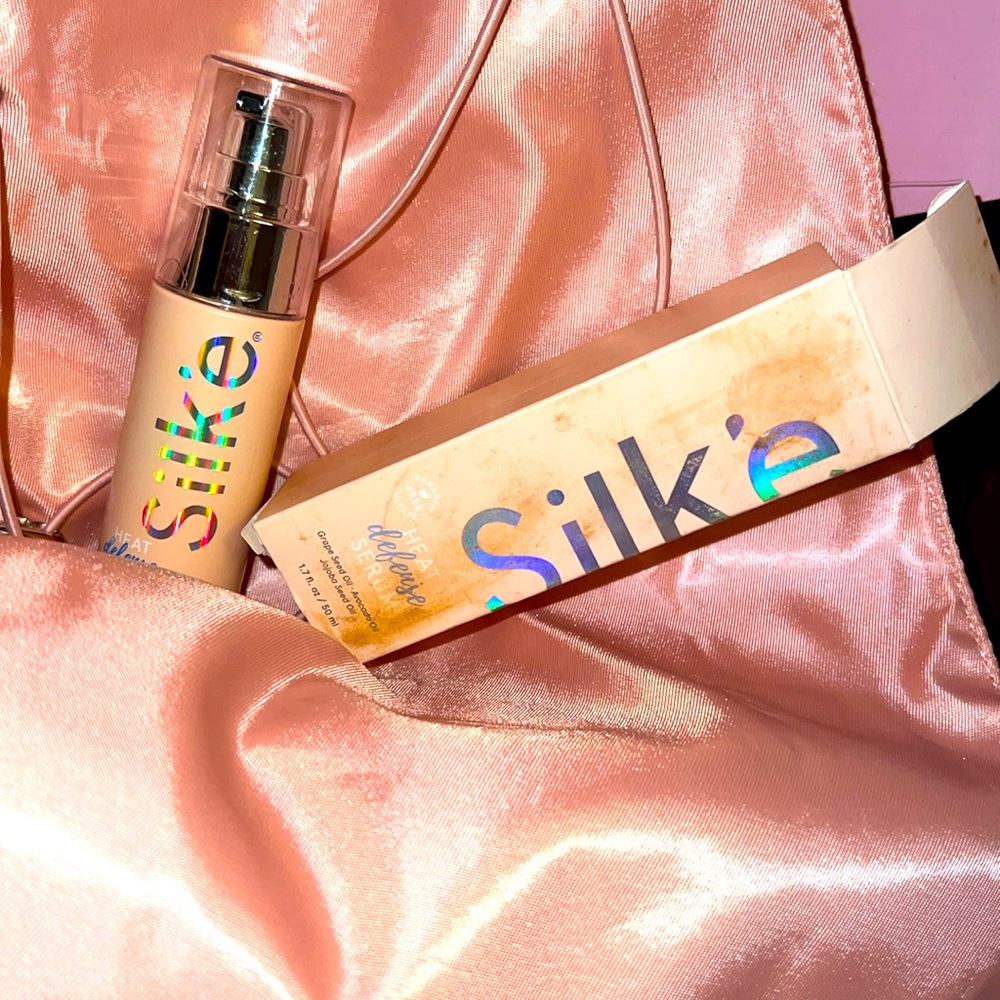 SILke HEALTHY SLEEK HAIR